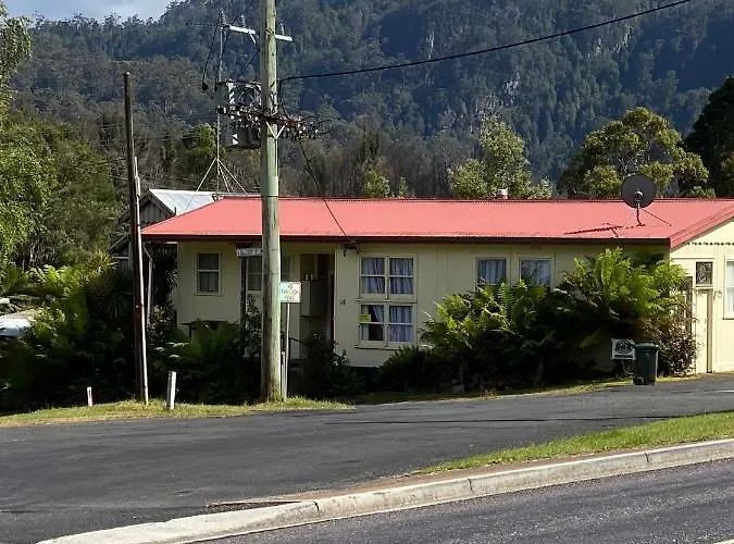 Bush Nook